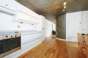 2 bedroom Flat to re...